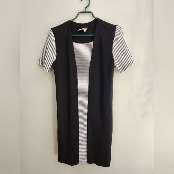 Stripped bodycon dress built in vest. - Picture 1 of 6